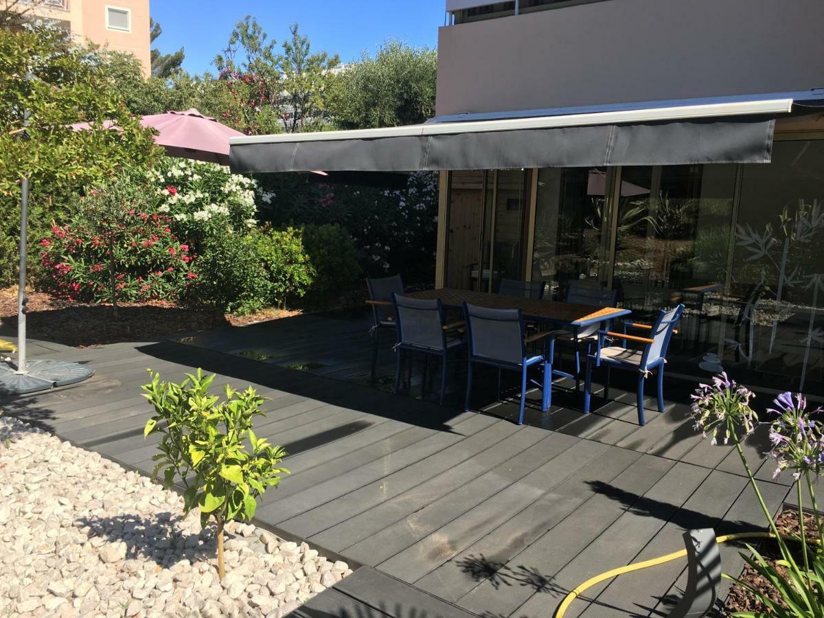 Les Enganes Appartement Fréjus Buitenkant foto